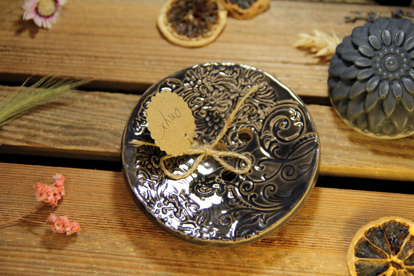 Handgefertigte Seifenschale - Rund in "Onyx"